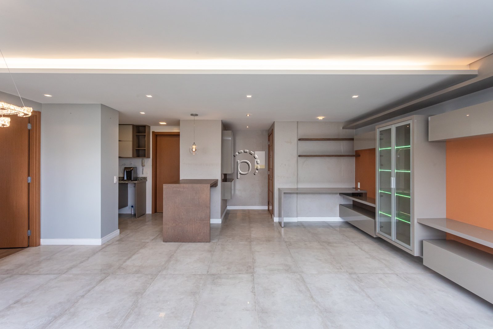 Apartamento à venda com 90m², 3 quartos, 1 suíte, 2 vagas no bairro Cavalhada em Porto Alegre - Foto 5