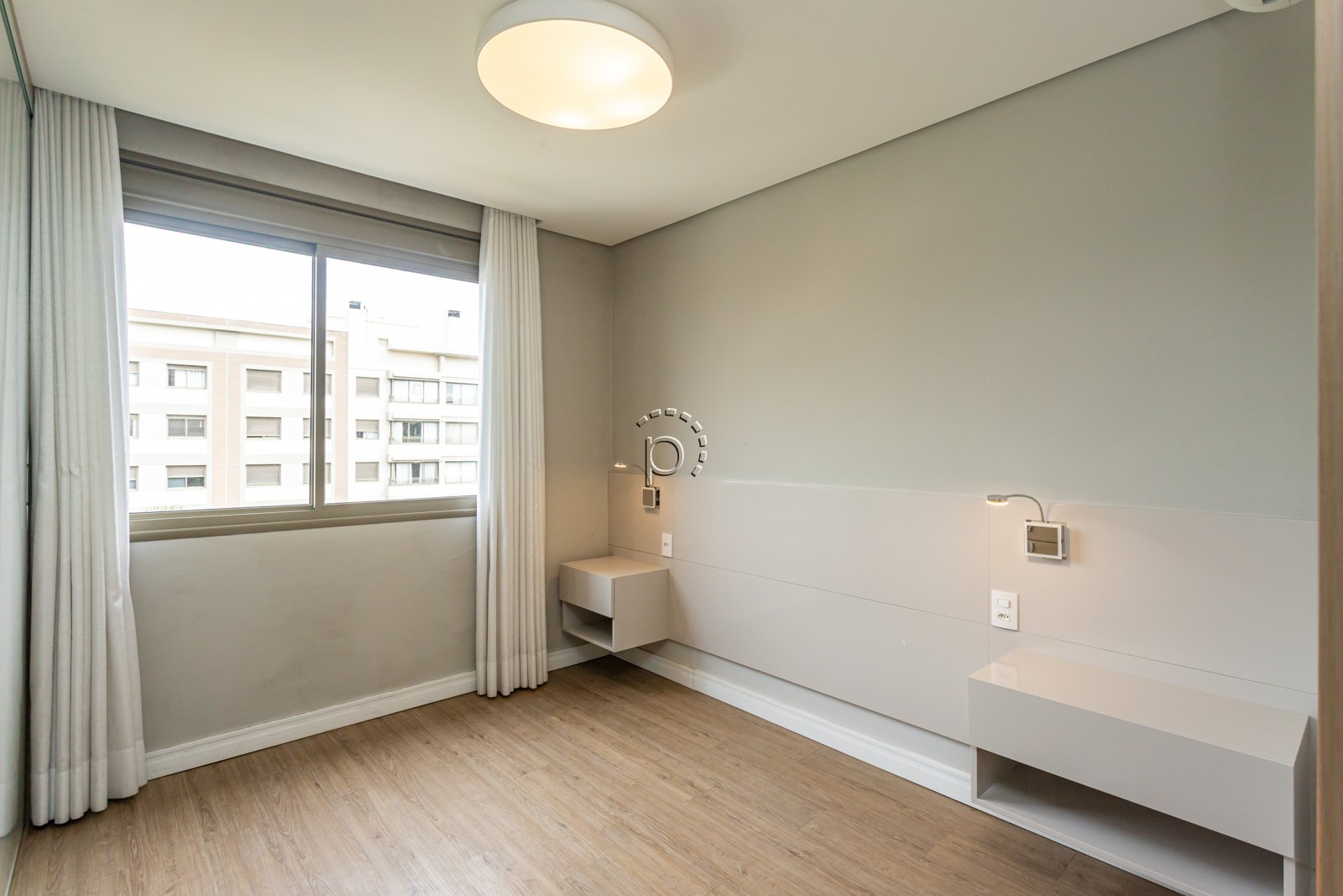 Apartamento à venda com 90m², 3 quartos, 1 suíte, 2 vagas no bairro Cavalhada em Porto Alegre - Foto 19