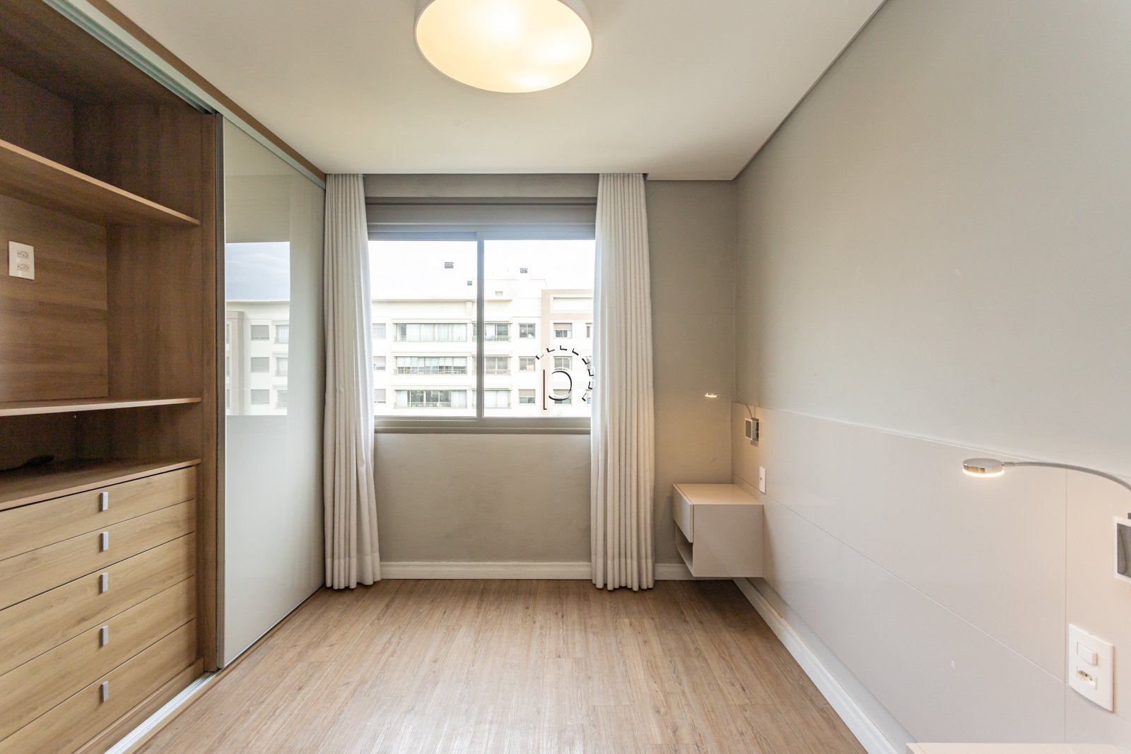Apartamento à venda com 90m², 3 quartos, 1 suíte, 2 vagas no bairro Cavalhada em Porto Alegre - Foto 20