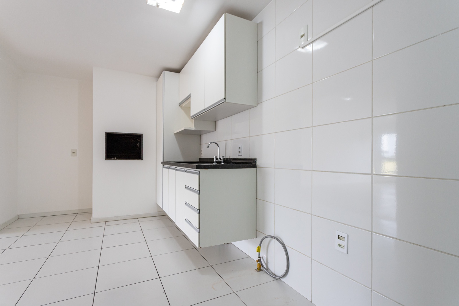 Apartamento para alugar com 92m², 3 quartos no bairro Tristeza em Porto Alegre - Foto 9