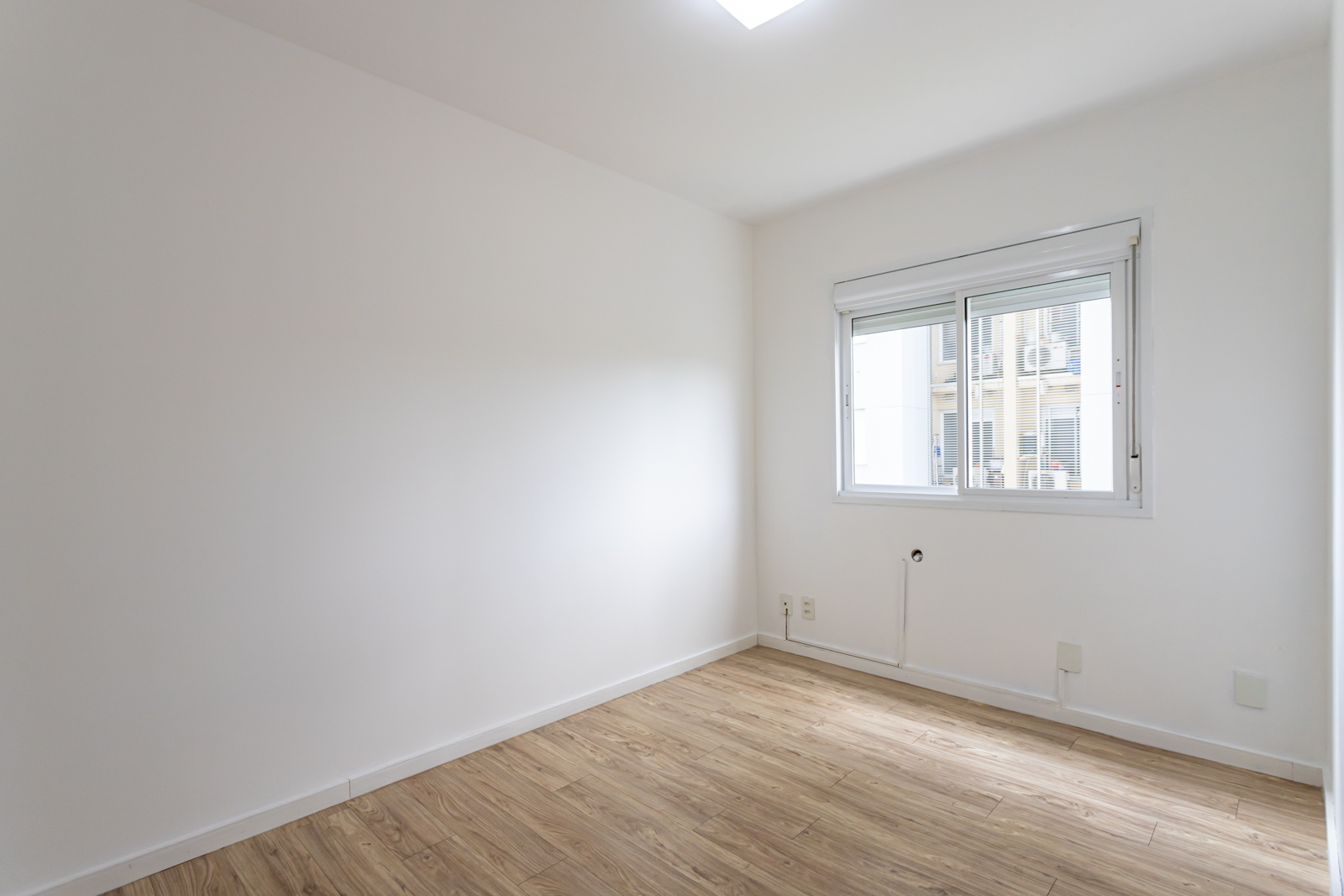 Apartamento para alugar com 92m², 3 quartos no bairro Tristeza em Porto Alegre - Foto 18