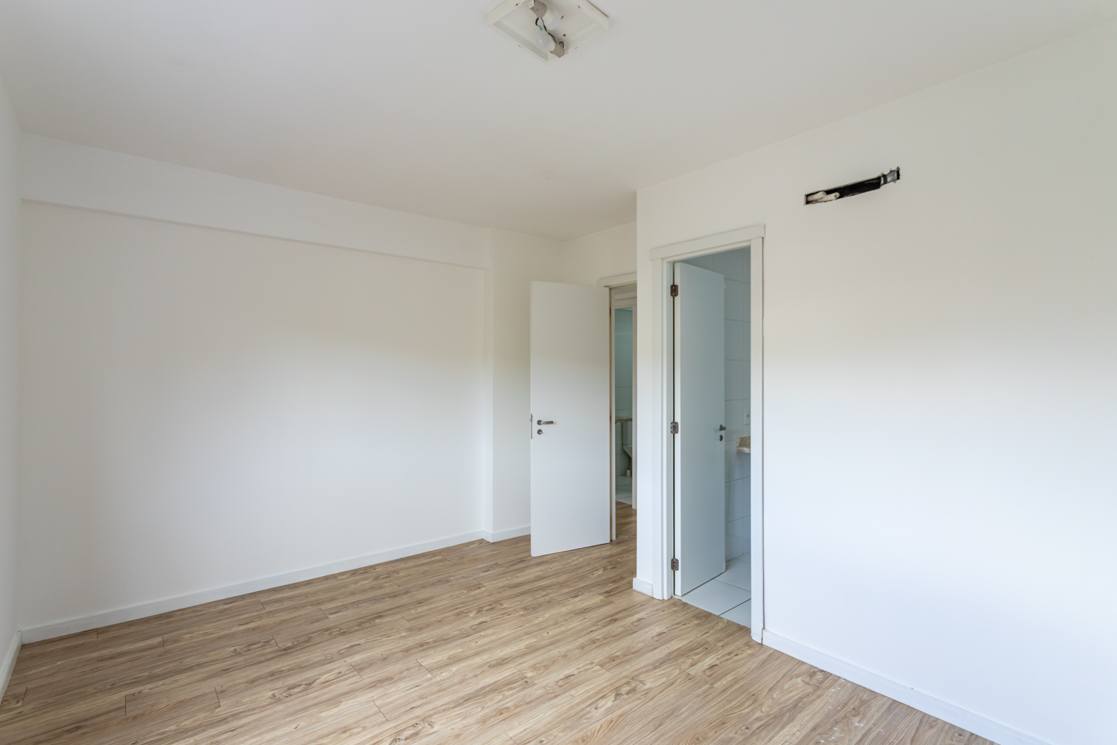 Apartamento para alugar com 92m², 3 quartos no bairro Tristeza em Porto Alegre - Foto 24