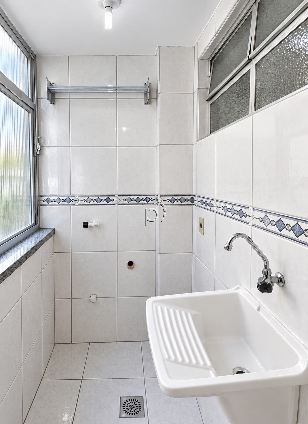 Apartamento à venda com 53m², 2 quartos no bairro Teresópolis em Porto Alegre - Foto 8