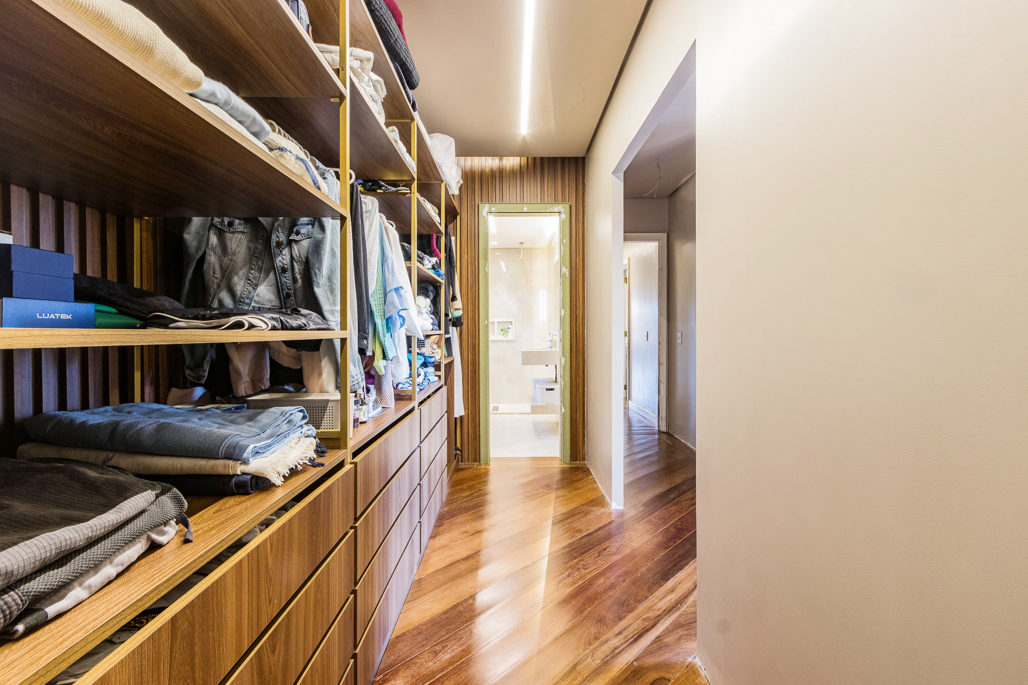 Cobertura à venda com 356m², 3 quartos, 2 suítes, 4 vagas no bairro Jardim Lindóia em Porto Alegre - Foto 30
