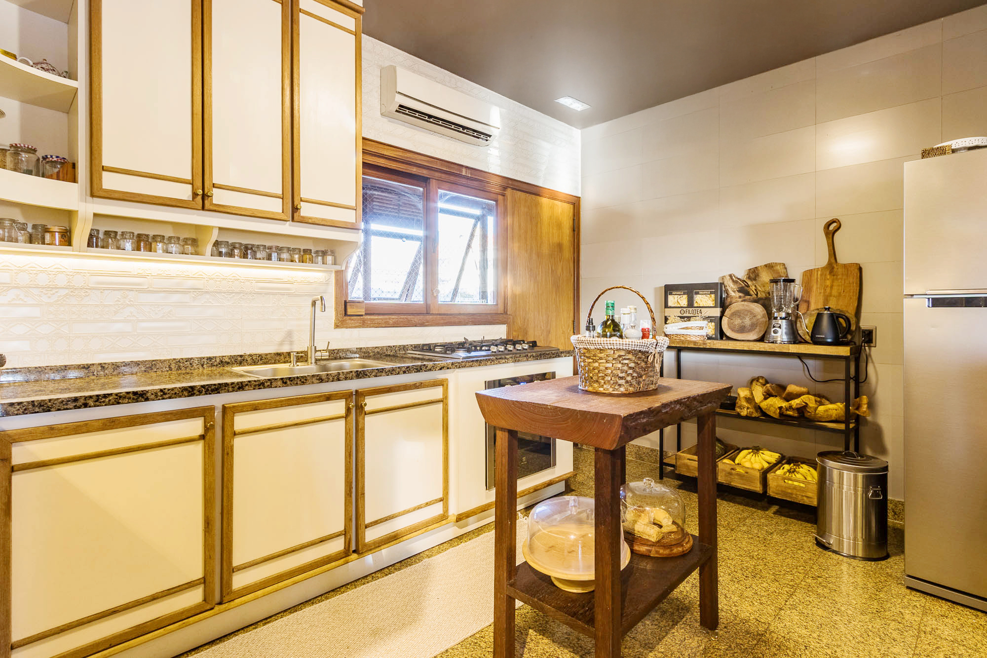 Cobertura à venda com 356m², 3 quartos, 2 suítes, 4 vagas no bairro Jardim Lindóia em Porto Alegre - Foto 14