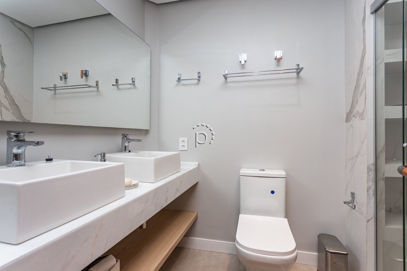 Casa em Condomínio à venda com 227m², 3 quartos, 1 suíte, 2 vagas no bairro Tristeza em Porto Alegre - Foto 24