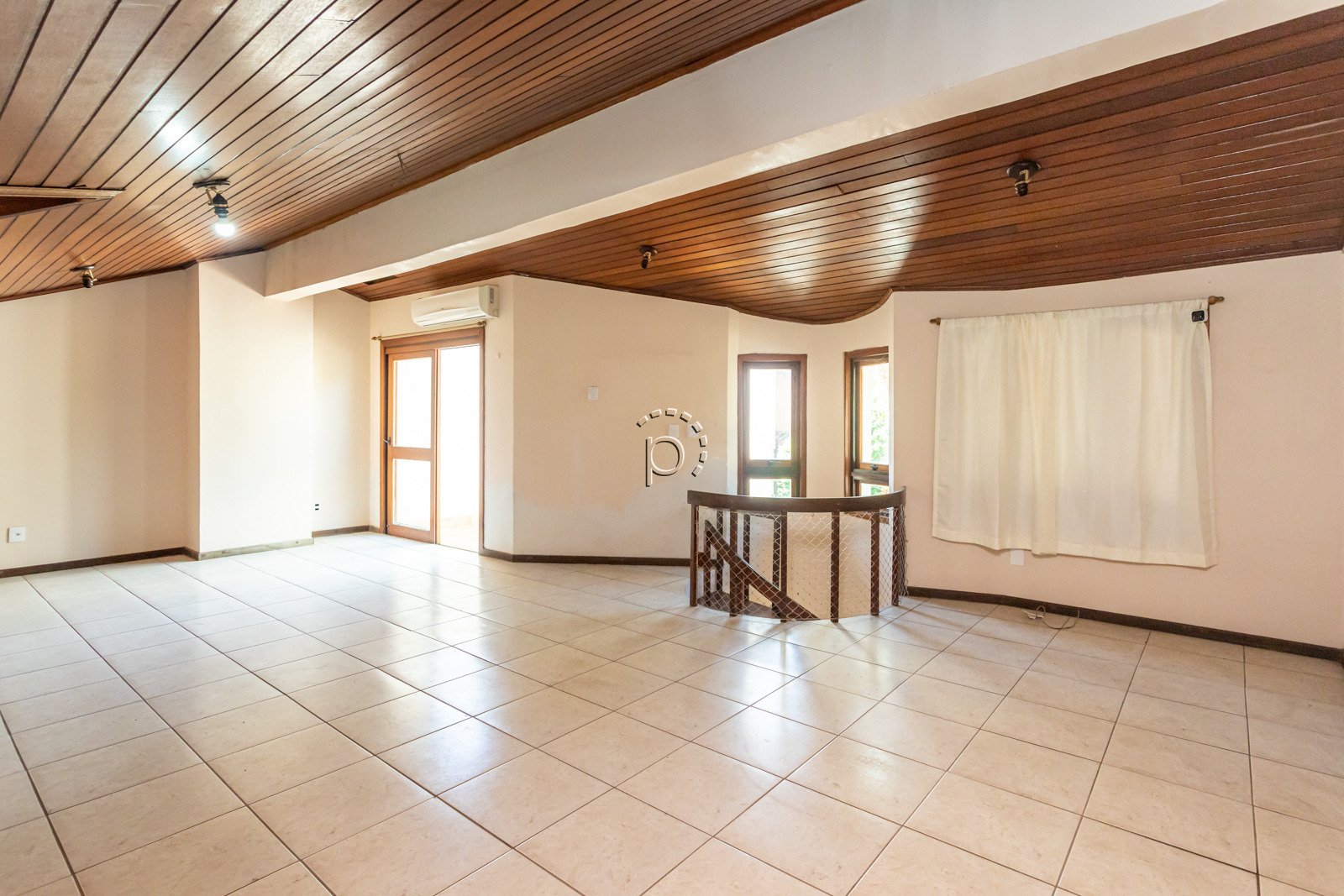 Casa em Condomínio à venda com 227m², 3 quartos, 1 suíte, 2 vagas no bairro Tristeza em Porto Alegre - Foto 34
