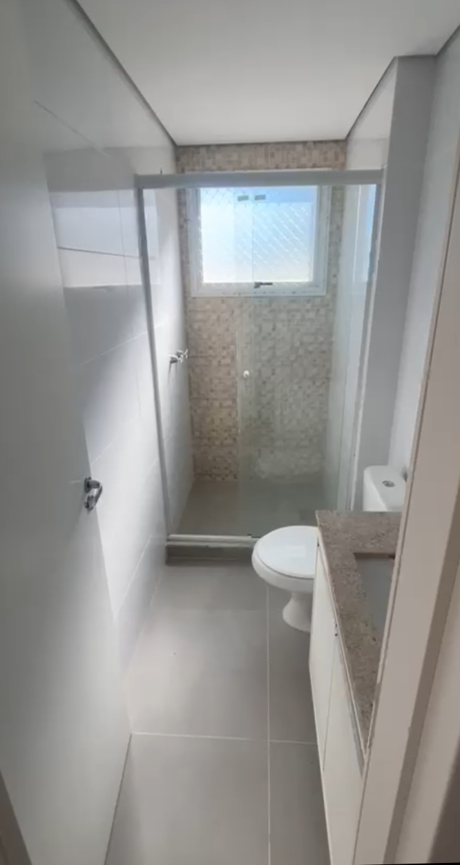 Apartamento à venda com 67m², 2 quartos, 1 suíte, 1 vaga no bairro Menino Deus em Porto Alegre - Foto 9
