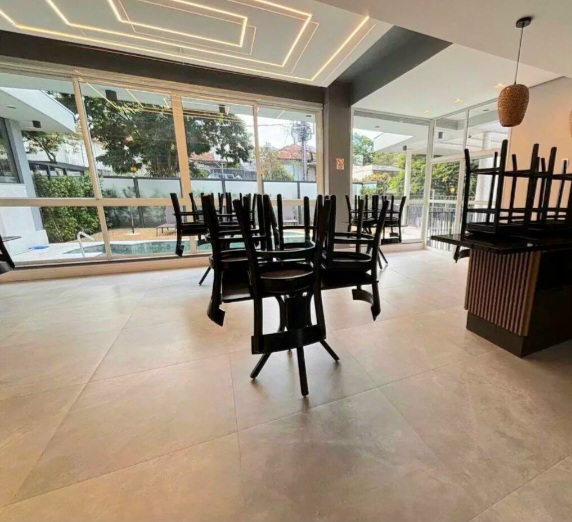 Apartamento à venda com 130m², 3 quartos, 1 suíte, 4 vagas no bairro Petrópolis em Porto Alegre - Foto 24