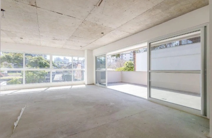Apartamento à venda com 130m², 3 quartos, 1 suíte, 4 vagas no bairro Petrópolis em Porto Alegre - Foto 5