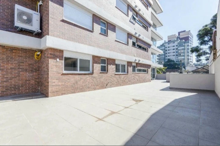 Apartamento à venda com 130m², 3 quartos, 1 suíte, 4 vagas no bairro Petrópolis em Porto Alegre - Foto 18