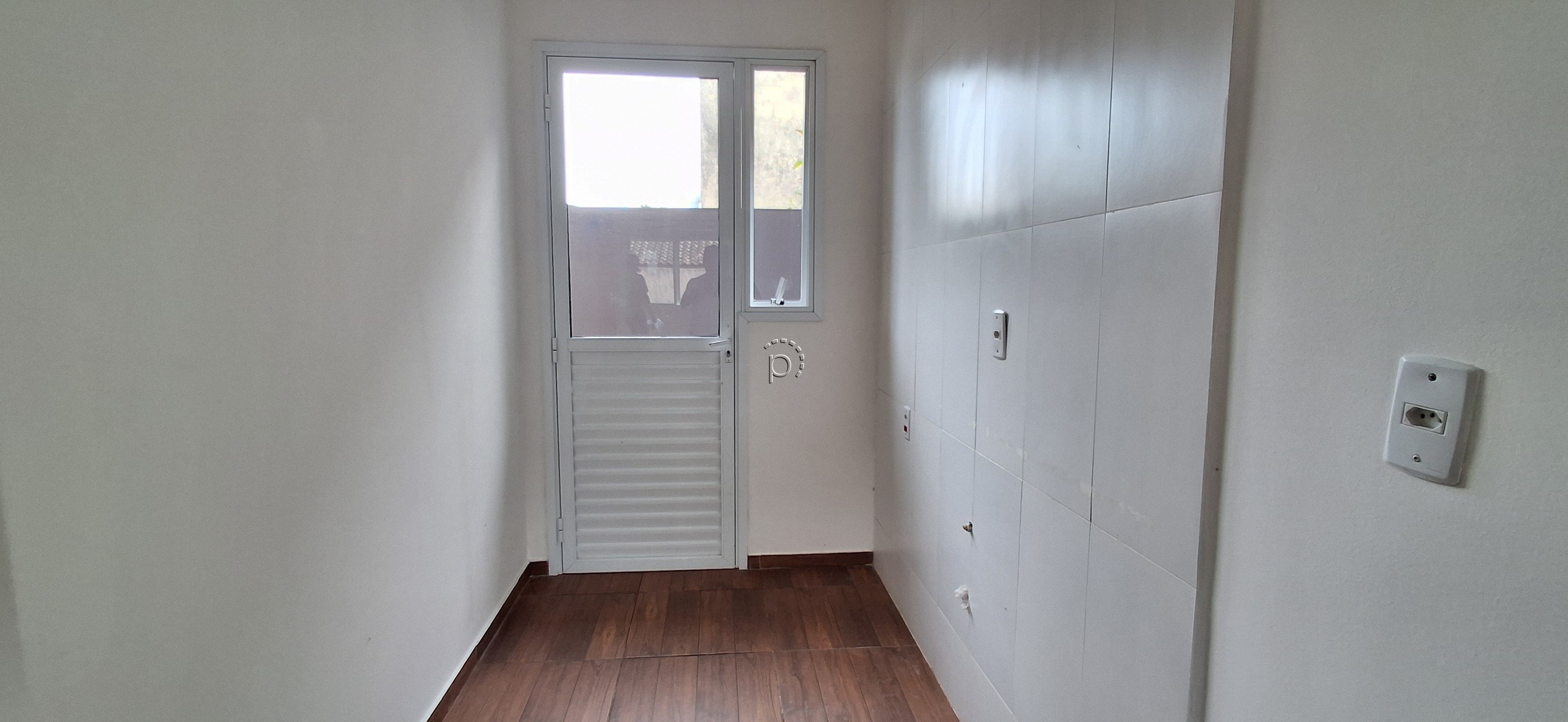 Casa em Condomínio para alugar com 45m², 2 quartos, 1 vaga no bairro Ponta Grossa em Porto Alegre - Foto 3