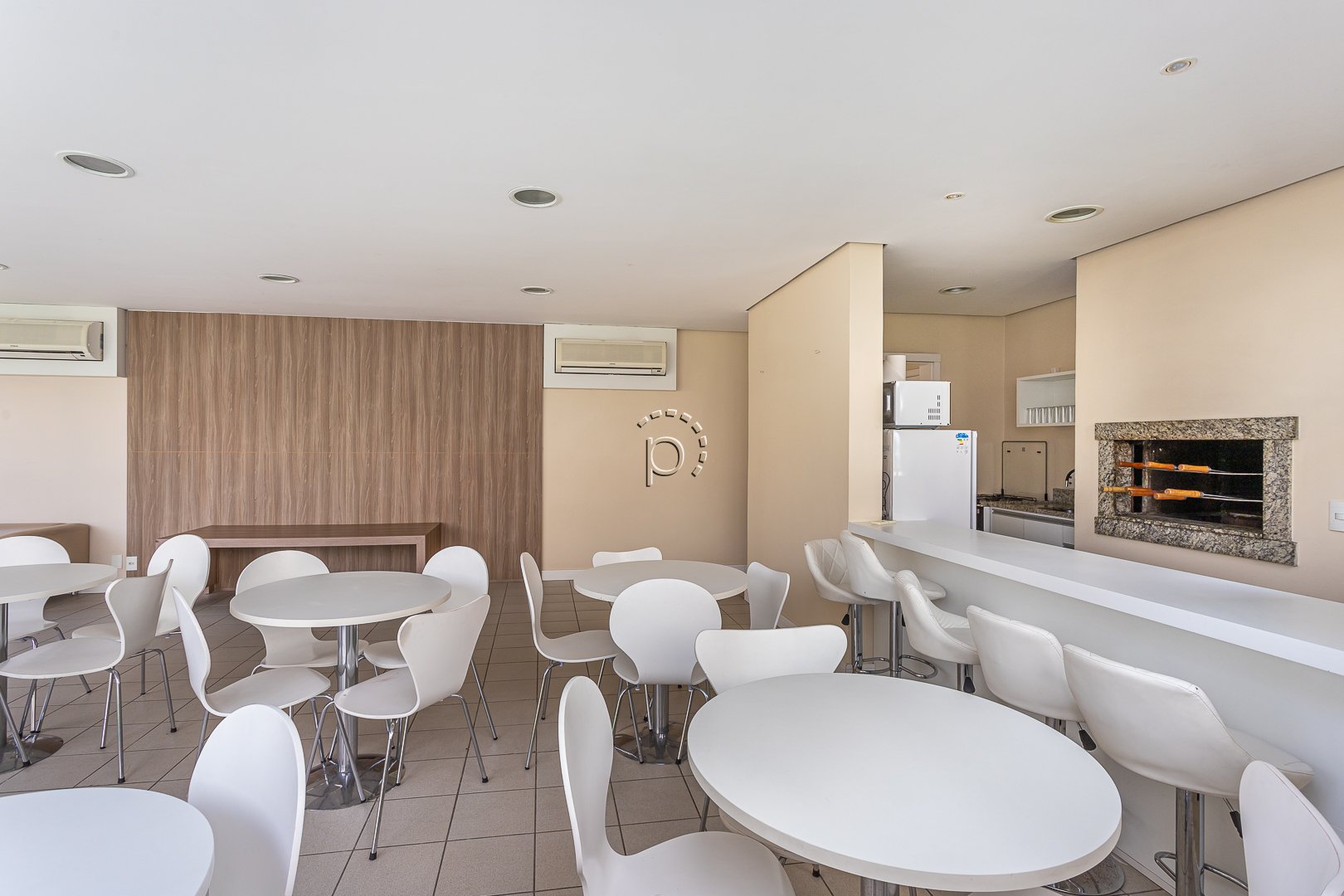 Apartamento à venda com 47m², 2 quartos, 1 vaga no bairro Cristal em Porto Alegre - Foto 17