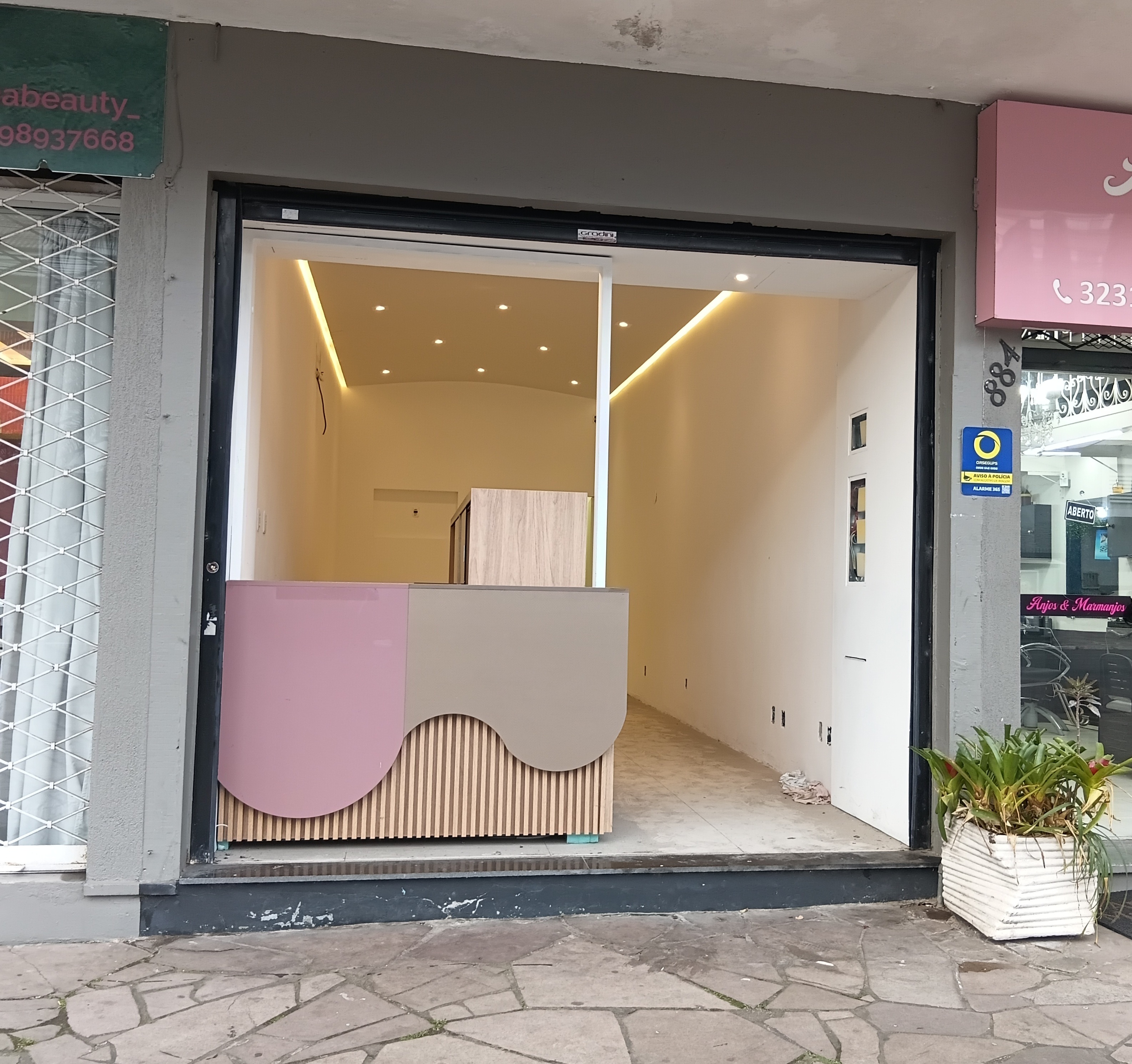 Loja para alugar com 48m² no bairro Menino Deus em Porto Alegre - Foto 3