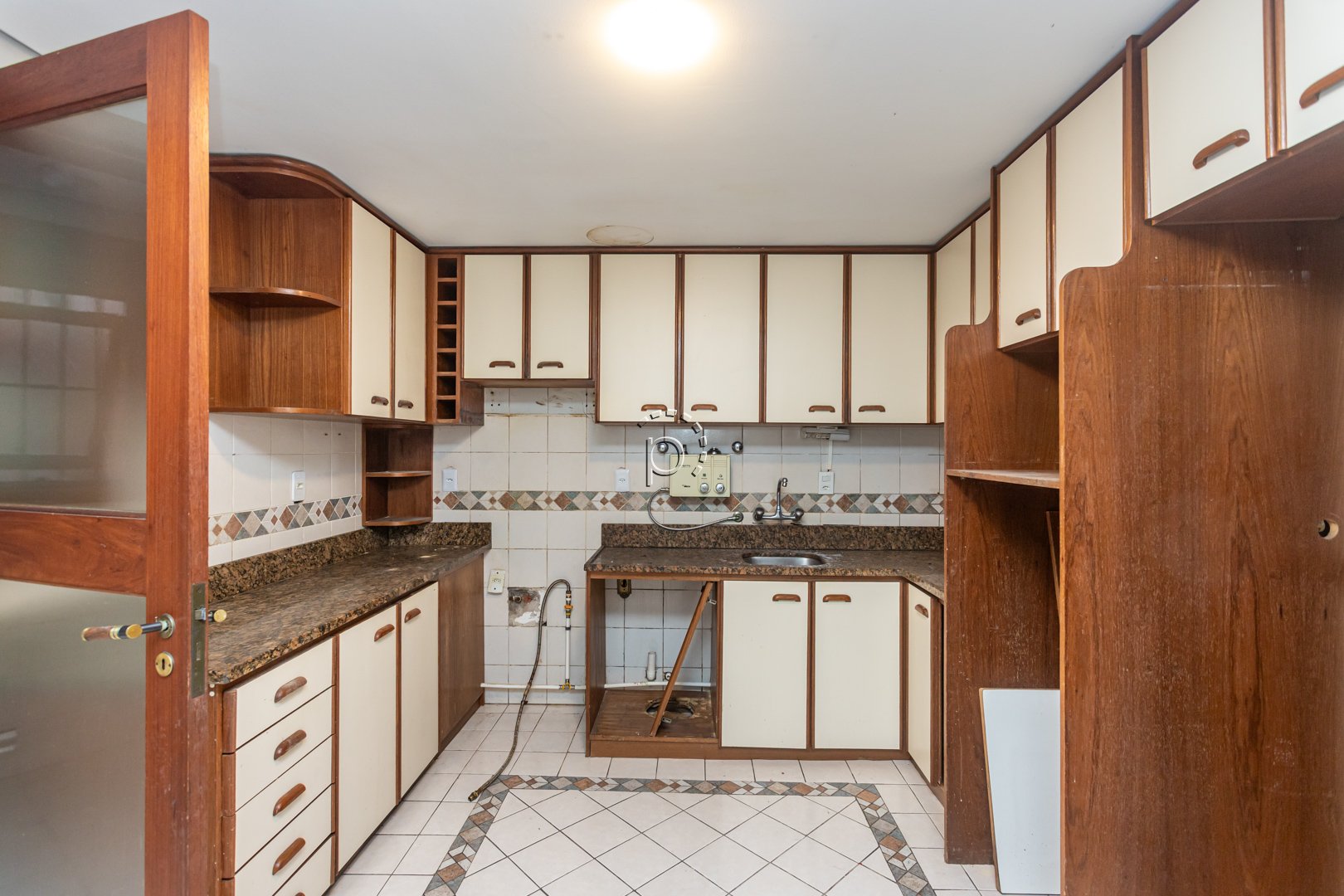 Apartamento à venda com 143m², 3 quartos, 1 suíte, 2 vagas no bairro Ipanema em Porto Alegre - Foto 16