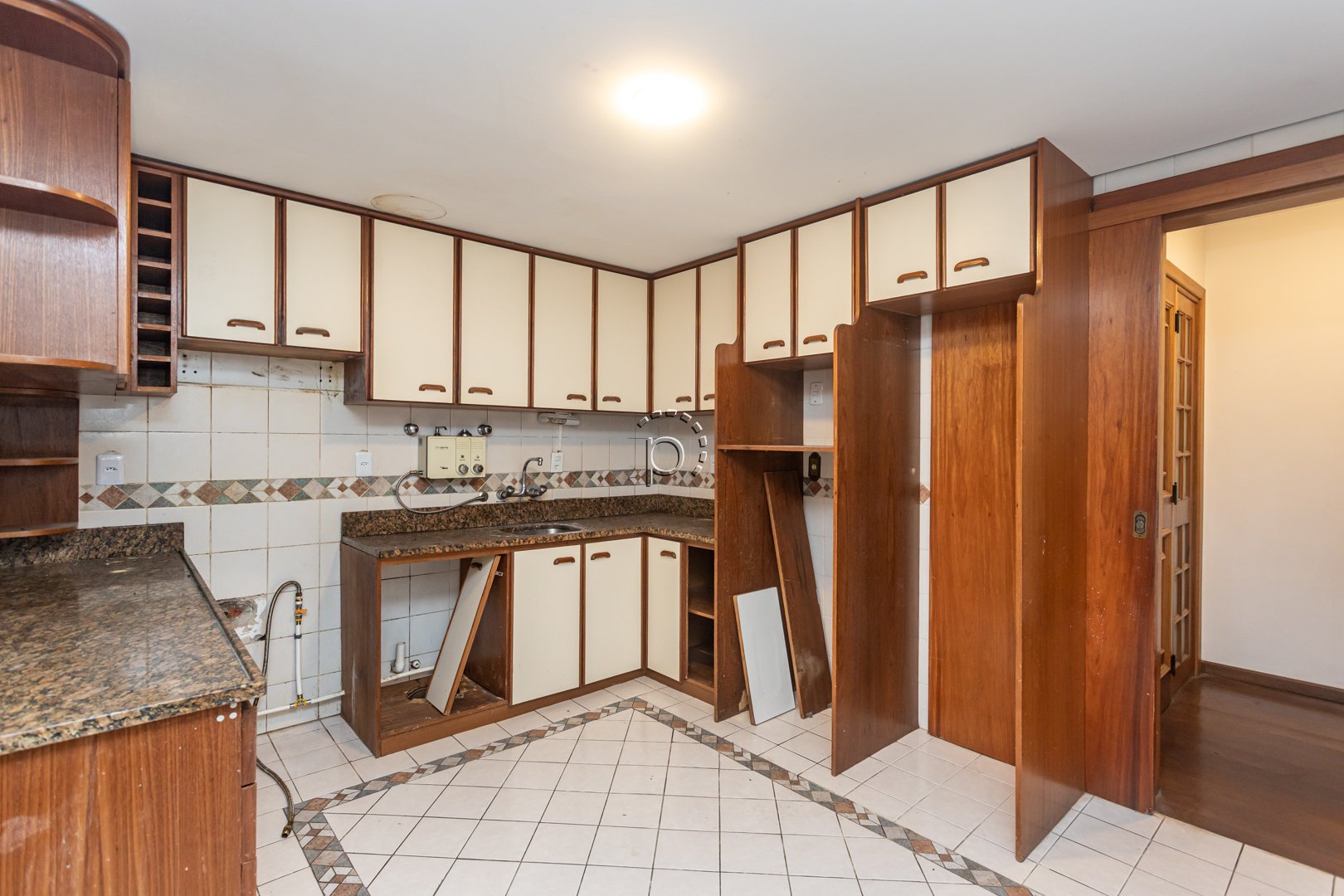 Apartamento à venda com 143m², 3 quartos, 1 suíte, 2 vagas no bairro Ipanema em Porto Alegre - Foto 18