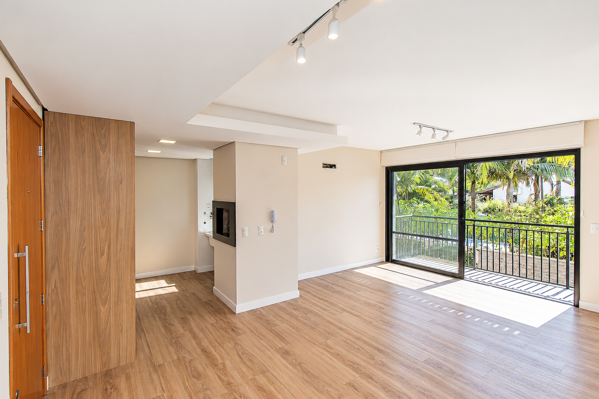 Apartamento à venda com 81m², 2 quartos, 2 vagas no bairro Tristeza em Porto Alegre
