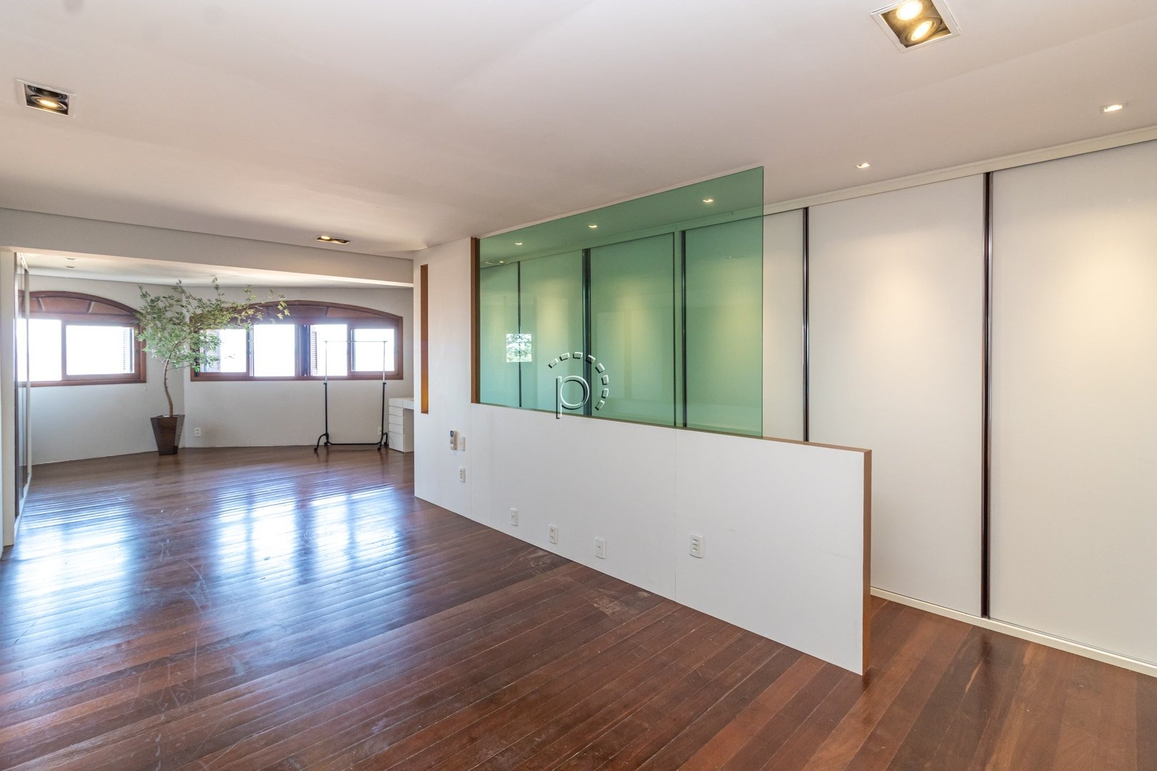 Casa à venda com 648m², 5 quartos, 5 suítes, 2 vagas no bairro Setimo Céu em Porto Alegre - Foto 12
