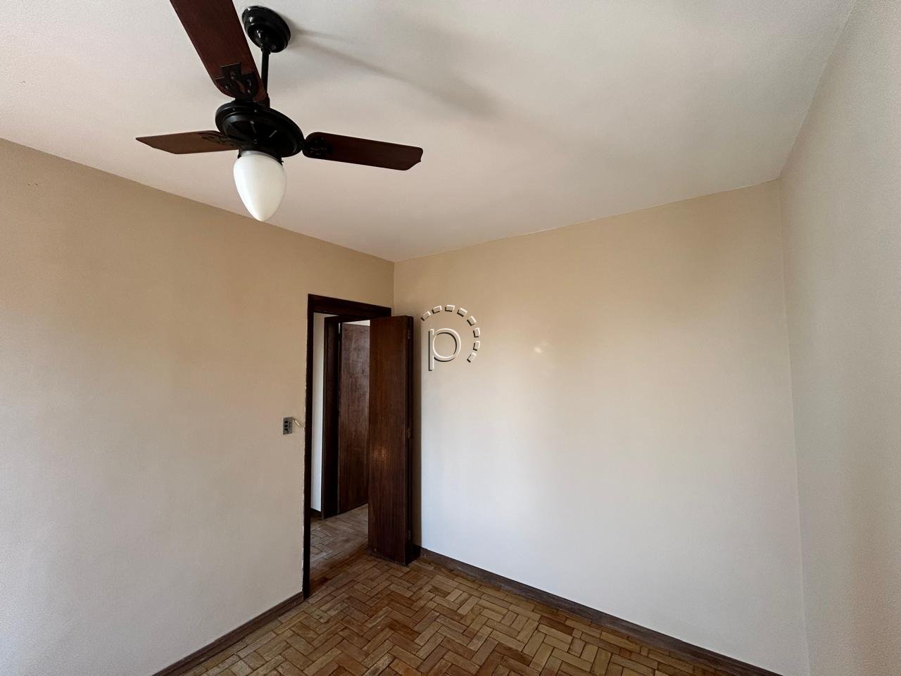 Apartamento à venda com 75m², 4 quartos, 1 vaga no bairro Petrópolis em Porto Alegre - Foto 10