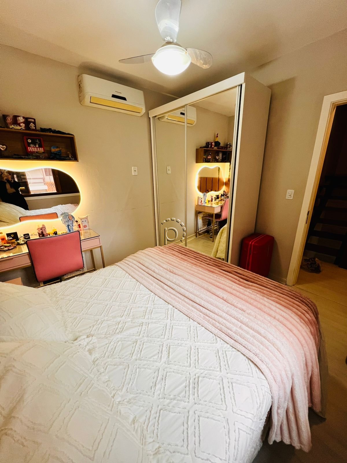 Casa em Condomínio à venda com 197m², 3 quartos, 2 vagas no bairro Guarujá em Porto Alegre - Foto 16