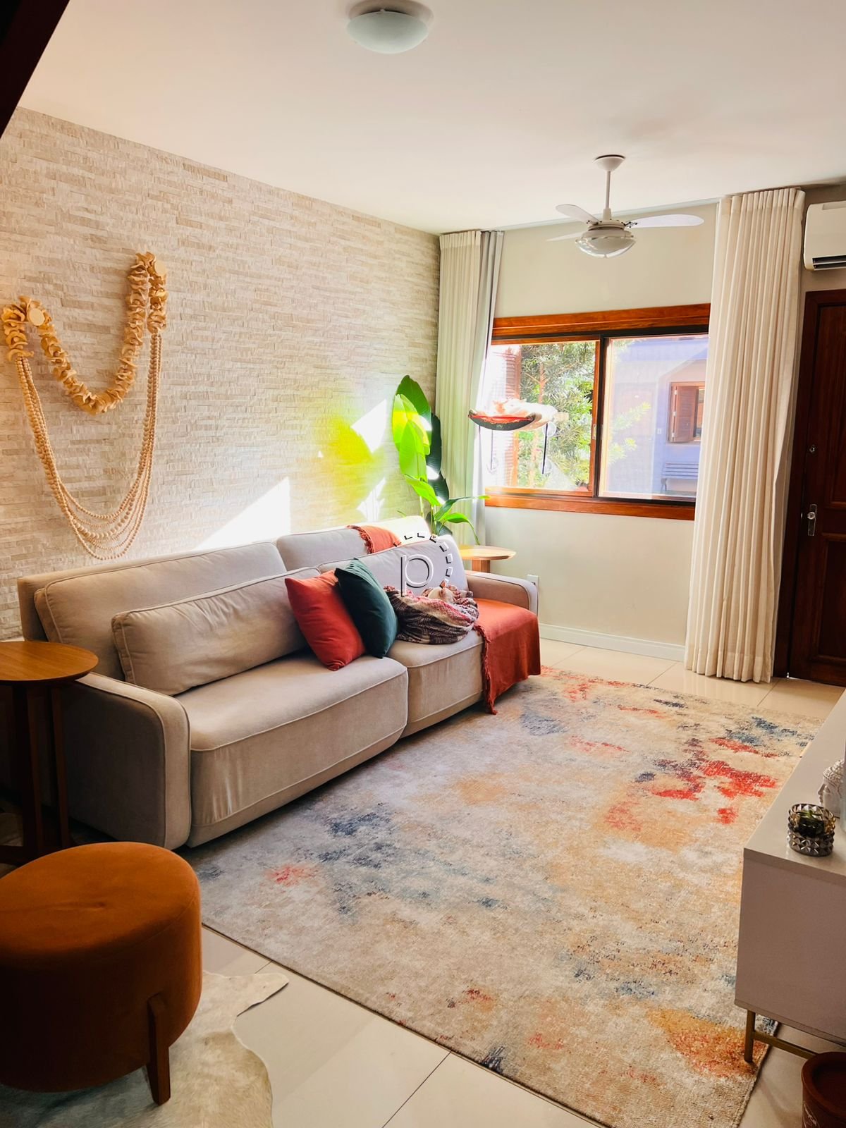 Casa em Condomínio à venda com 197m², 3 quartos, 2 vagas no bairro Guarujá em Porto Alegre - Foto 2