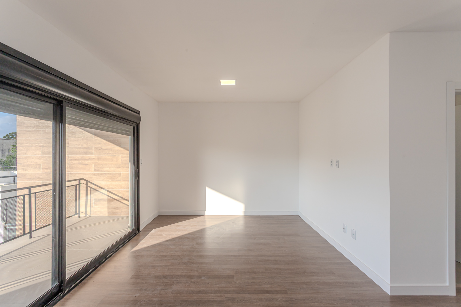 Casa para alugar com 165m², 3 quartos, 2 vagas no bairro Ipanema em Porto Alegre - Foto 14