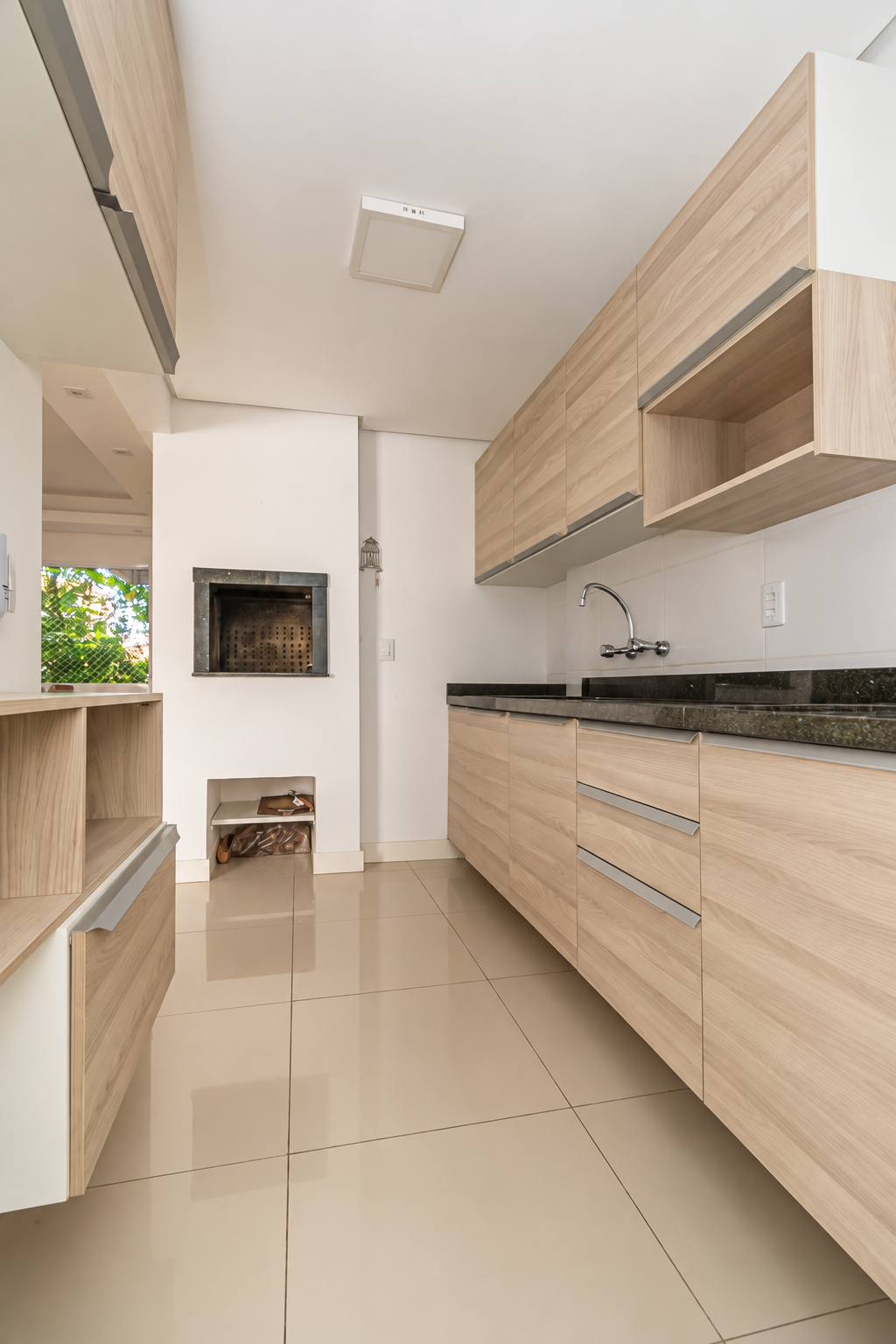 Apartamento à venda com 69m², 2 quartos, 1 vaga no bairro Tristeza em Porto Alegre - Foto 4