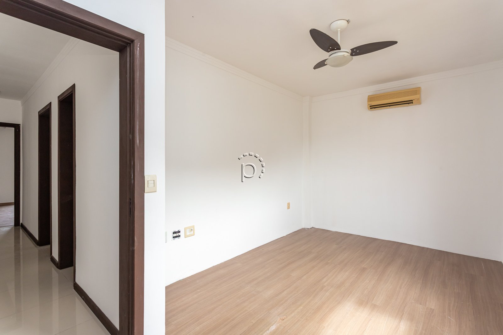Casa em Condomínio à venda com 174m², 3 quartos, 1 suíte, 2 vagas no bairro Hípica em Porto Alegre - Foto 28