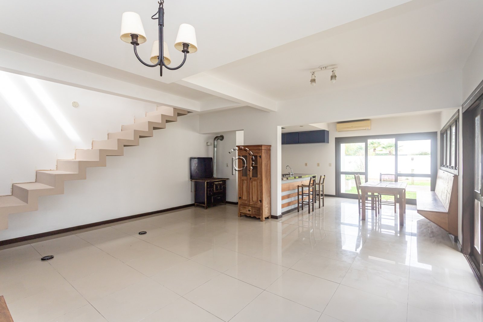 Casa em Condomínio à venda com 174m², 3 quartos, 1 suíte, 2 vagas no bairro Hípica em Porto Alegre - Foto 6