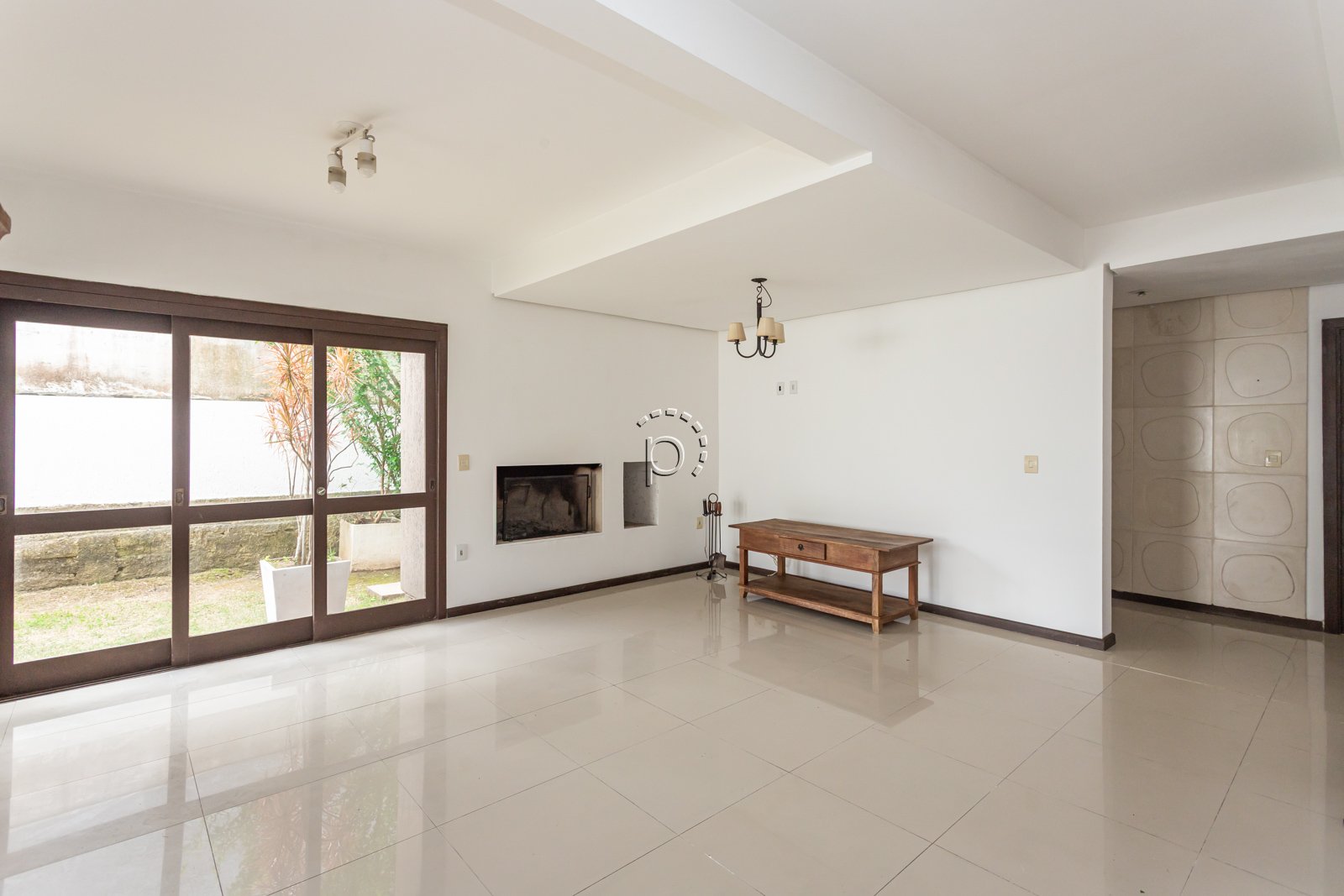 Casa em Condomínio à venda com 174m², 3 quartos, 1 suíte, 2 vagas no bairro Hípica em Porto Alegre - Foto 4