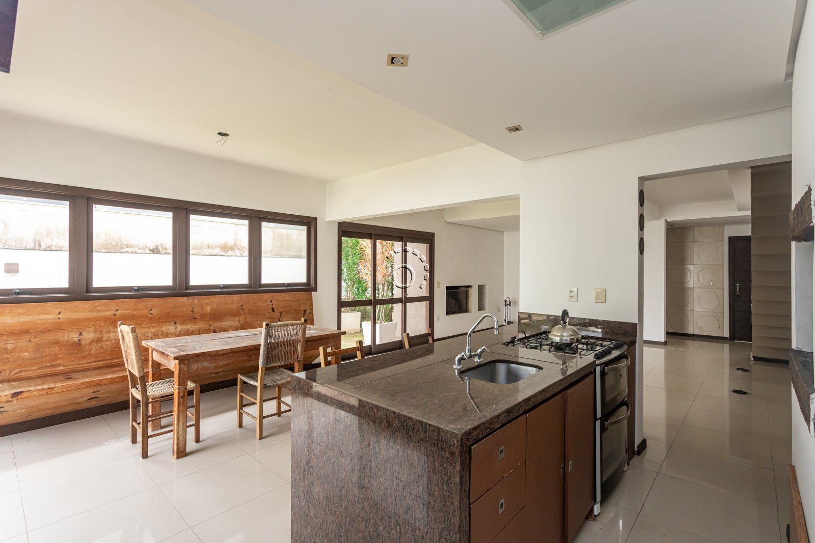 Casa em Condomínio à venda com 174m², 3 quartos, 1 suíte, 2 vagas no bairro Hípica em Porto Alegre - Foto 14