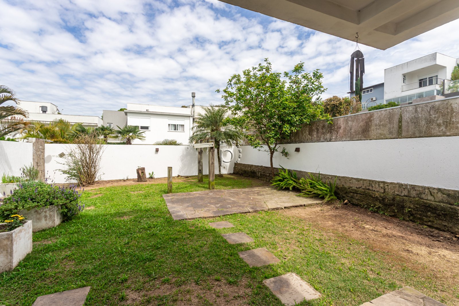 Casa em Condomínio à venda com 174m², 3 quartos, 1 suíte, 2 vagas no bairro Hípica em Porto Alegre - Foto 33