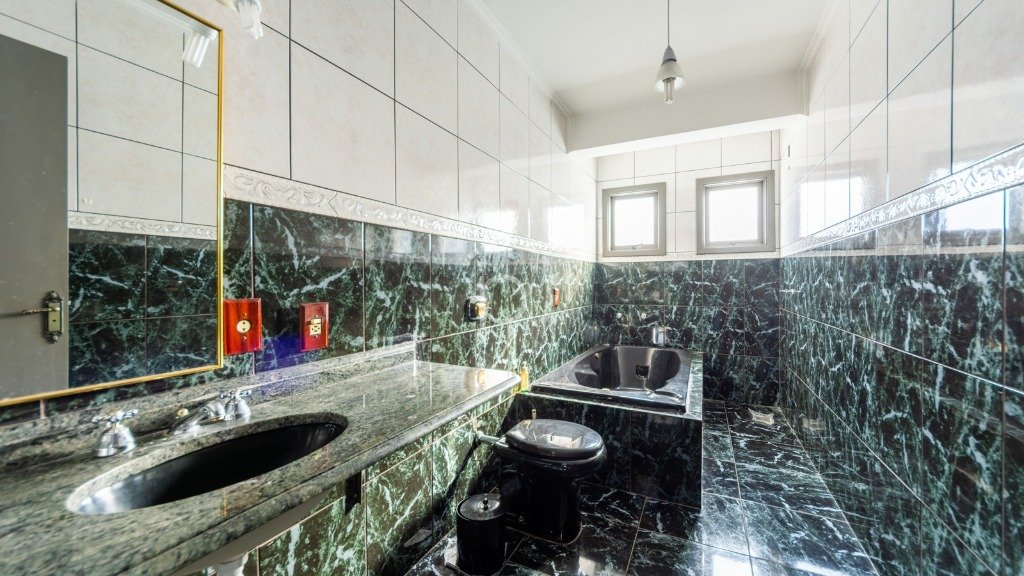 Casa à venda com 500m², 4 quartos, 3 suítes, 4 vagas no bairro Vila Assunção em Porto Alegre - Foto 12