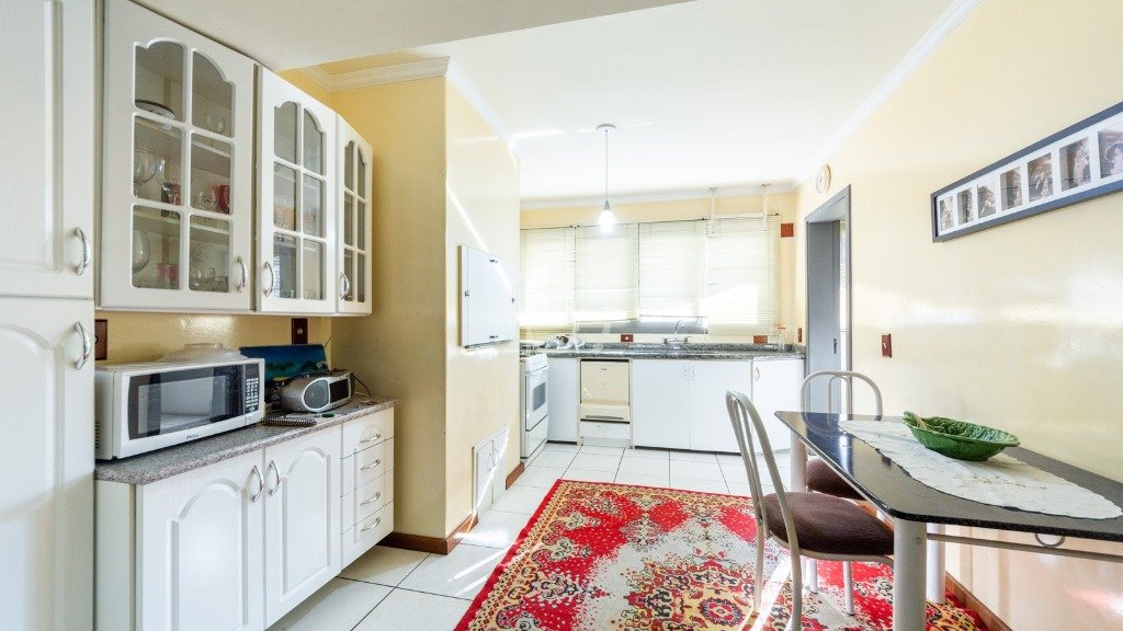 Casa à venda com 500m², 4 quartos, 3 suítes, 4 vagas no bairro Vila Assunção em Porto Alegre - Foto 7