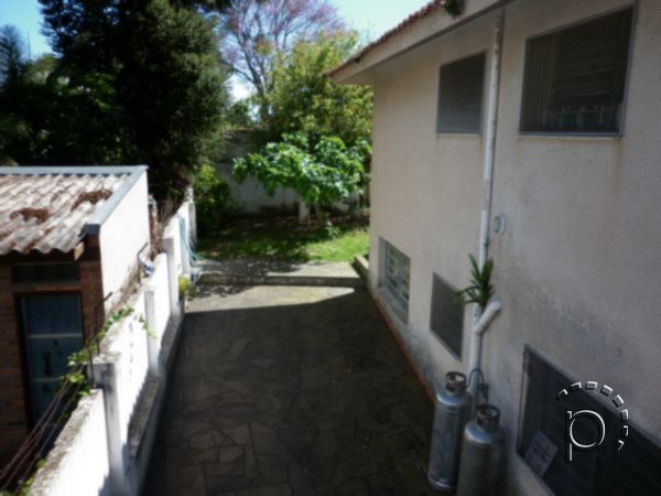 Casa à venda com 349m², 4 quartos, 1 suíte, 4 vagas no bairro Vila Assunção em Porto Alegre - Foto 15