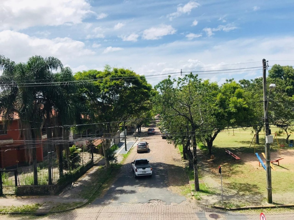 Casa à venda com 370m², 3 quartos, 1 suíte, 4 vagas no bairro Vila Conceição em Porto Alegre - Foto 24