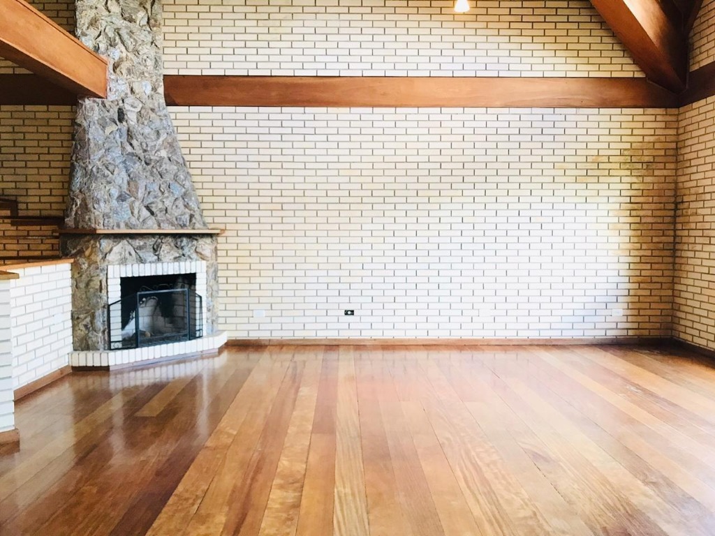 Casa à venda com 370m², 3 quartos, 1 suíte, 4 vagas no bairro Vila Conceição em Porto Alegre - Foto 2