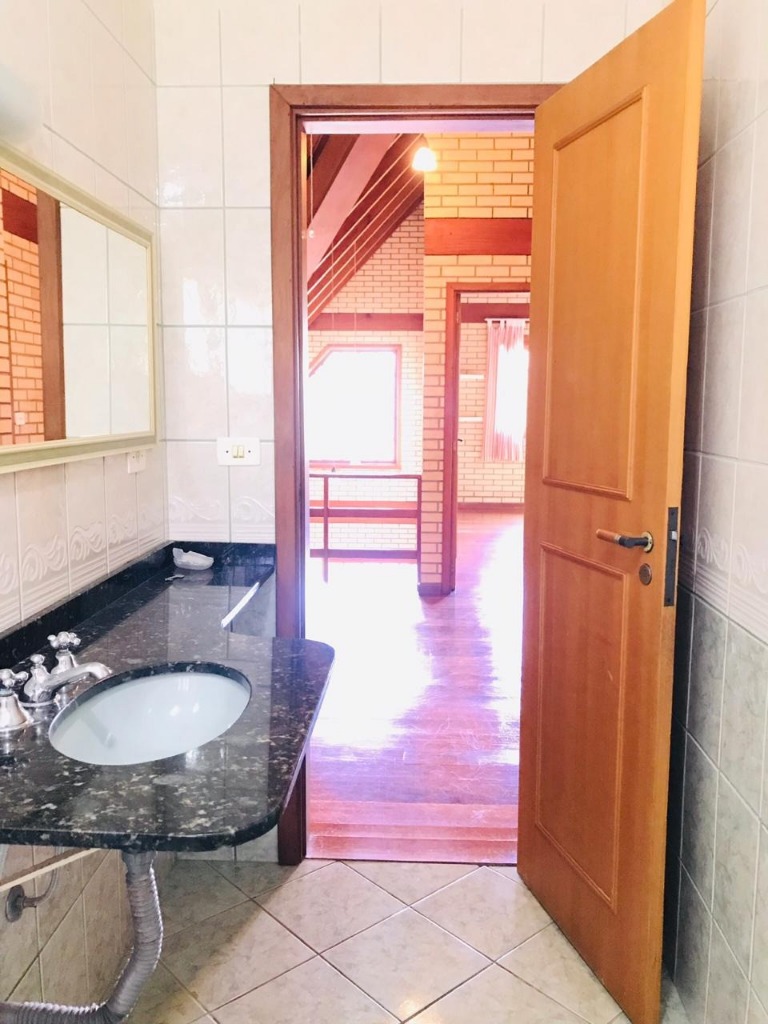 Casa à venda com 370m², 3 quartos, 1 suíte, 4 vagas no bairro Vila Conceição em Porto Alegre - Foto 21