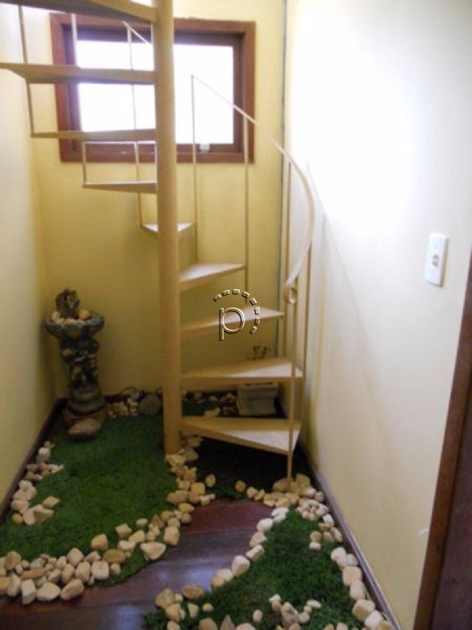 Casa à venda com 220m², 3 quartos, 1 suíte, 3 vagas no bairro Tristeza em Porto Alegre - Foto 15