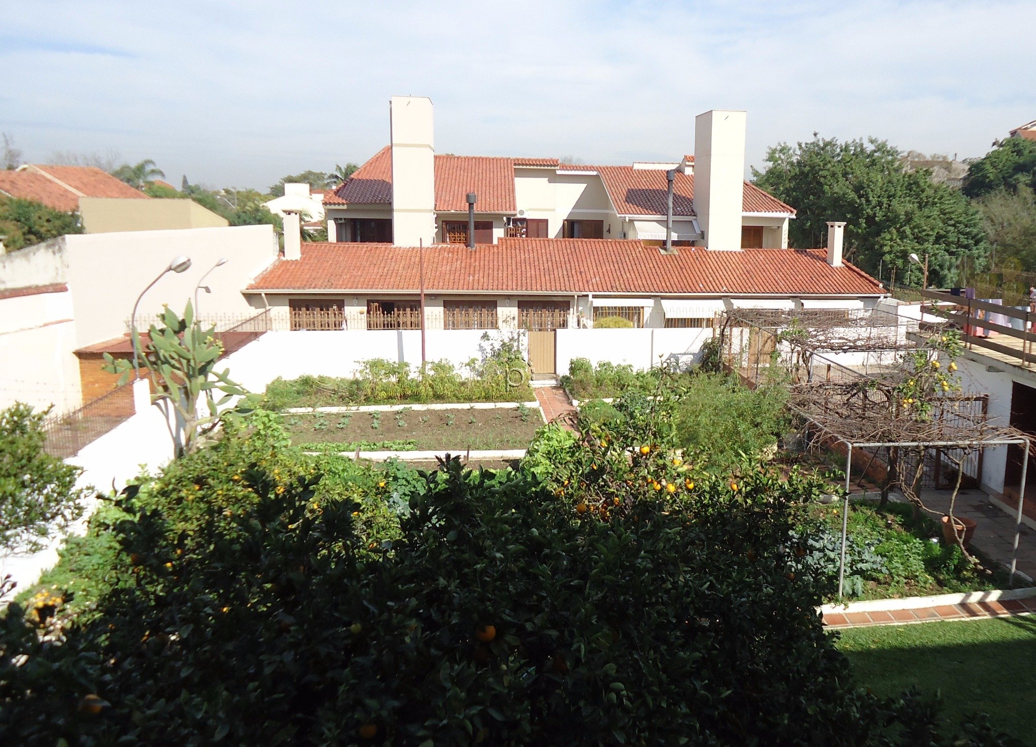 Casa à venda com 564m², 5 quartos, 4 vagas no bairro Vila Assunção em Porto Alegre - Foto 2