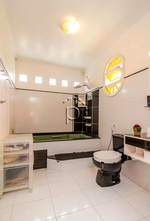 Casa à venda com 200m², 3 quartos, 1 suíte, 3 vagas no bairro Tristeza em Porto Alegre - Foto 18