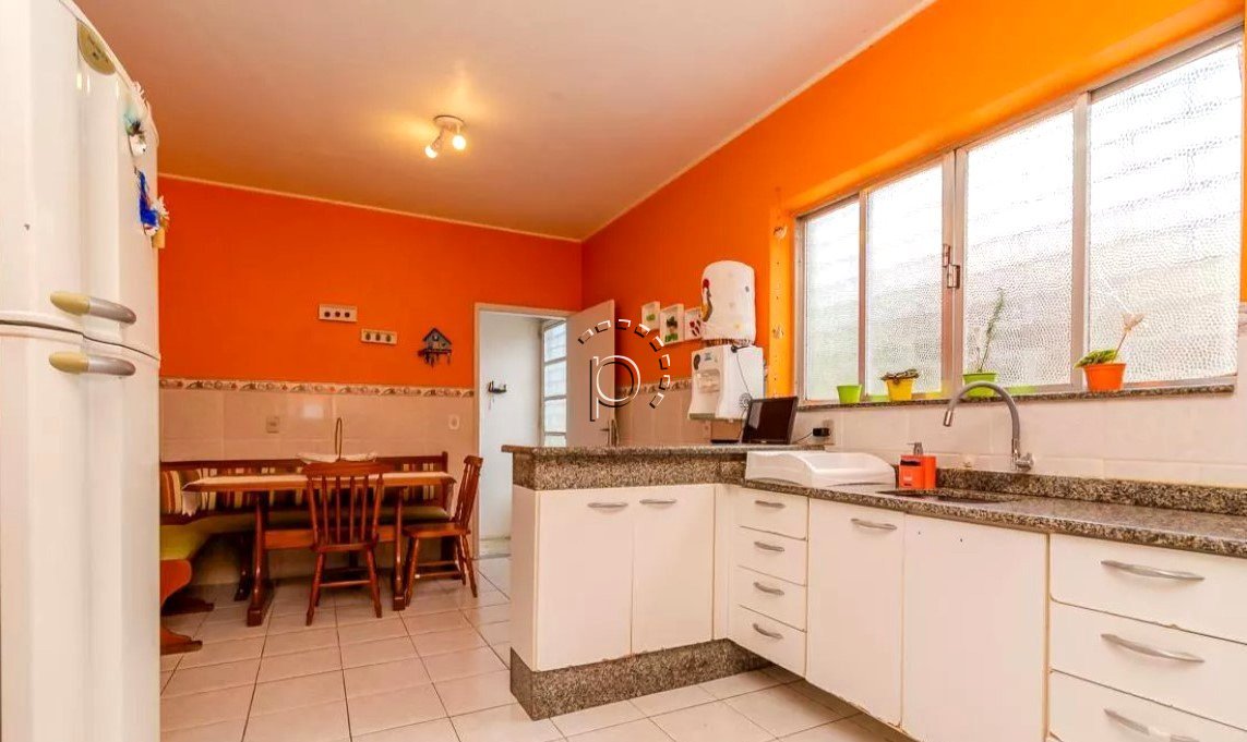 Casa à venda com 200m², 3 quartos, 1 suíte, 3 vagas no bairro Tristeza em Porto Alegre - Foto 21