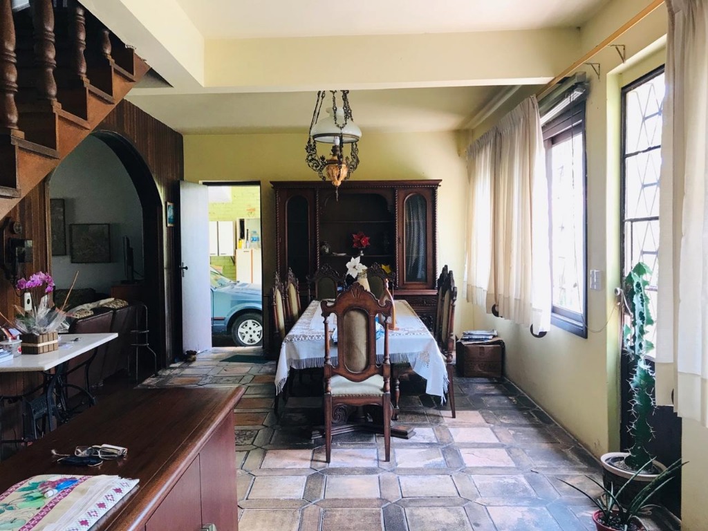 Casa à venda com 316m², 4 quartos, 3 suítes, 2 vagas no bairro Vila Assunção em Porto Alegre - Foto 6