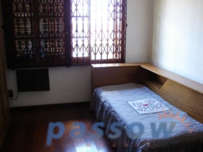 Casa à venda com 460m², 4 quartos, 1 suíte, 4 vagas no bairro Cristal em Porto Alegre - Foto 19