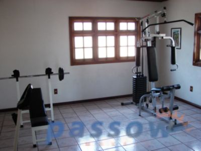 Casa à venda com 460m², 4 quartos, 1 suíte, 4 vagas no bairro Cristal em Porto Alegre - Foto 20