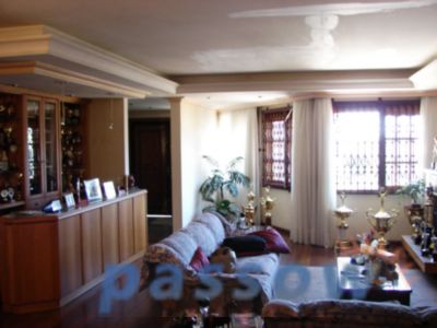 Casa à venda com 460m², 4 quartos, 1 suíte, 4 vagas no bairro Cristal em Porto Alegre - Foto 6