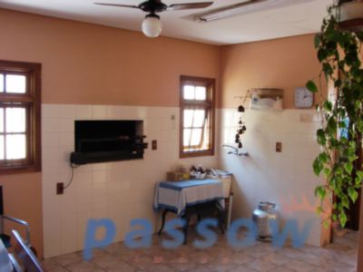 Casa à venda com 460m², 4 quartos, 1 suíte, 4 vagas no bairro Cristal em Porto Alegre - Foto 7