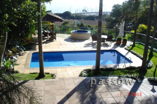 Casa à venda com 430m², 3 quartos, 2 suítes, 3 vagas no bairro Vila Assunção em Porto Alegre - Foto 33