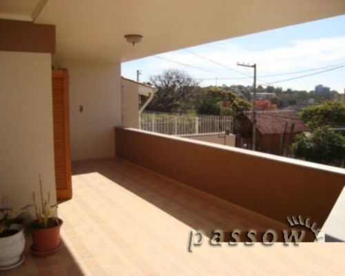 Casa à venda com 389m², 4 quartos, 1 suíte, 3 vagas no bairro Tristeza em Porto Alegre - Foto 12