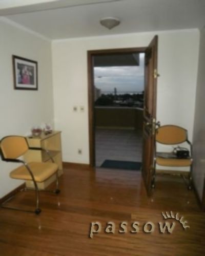 Casa à venda com 389m², 4 quartos, 1 suíte, 3 vagas no bairro Tristeza em Porto Alegre - Foto 4